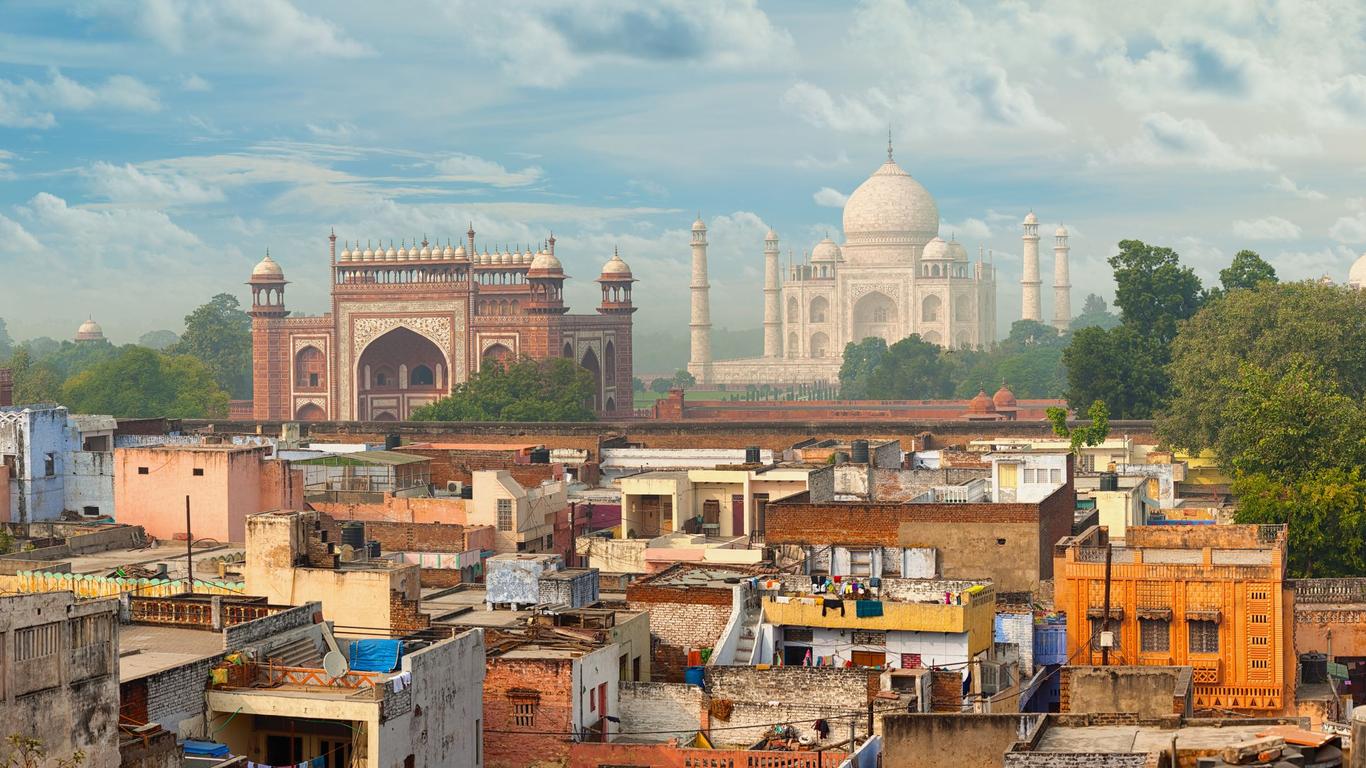 Top Tourist Attractions in Agra