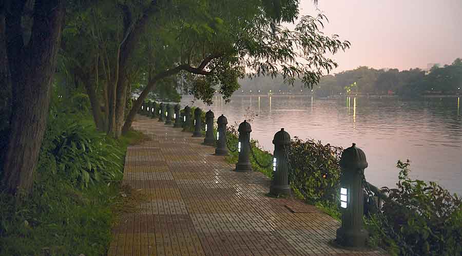 kolkata metro tourist places